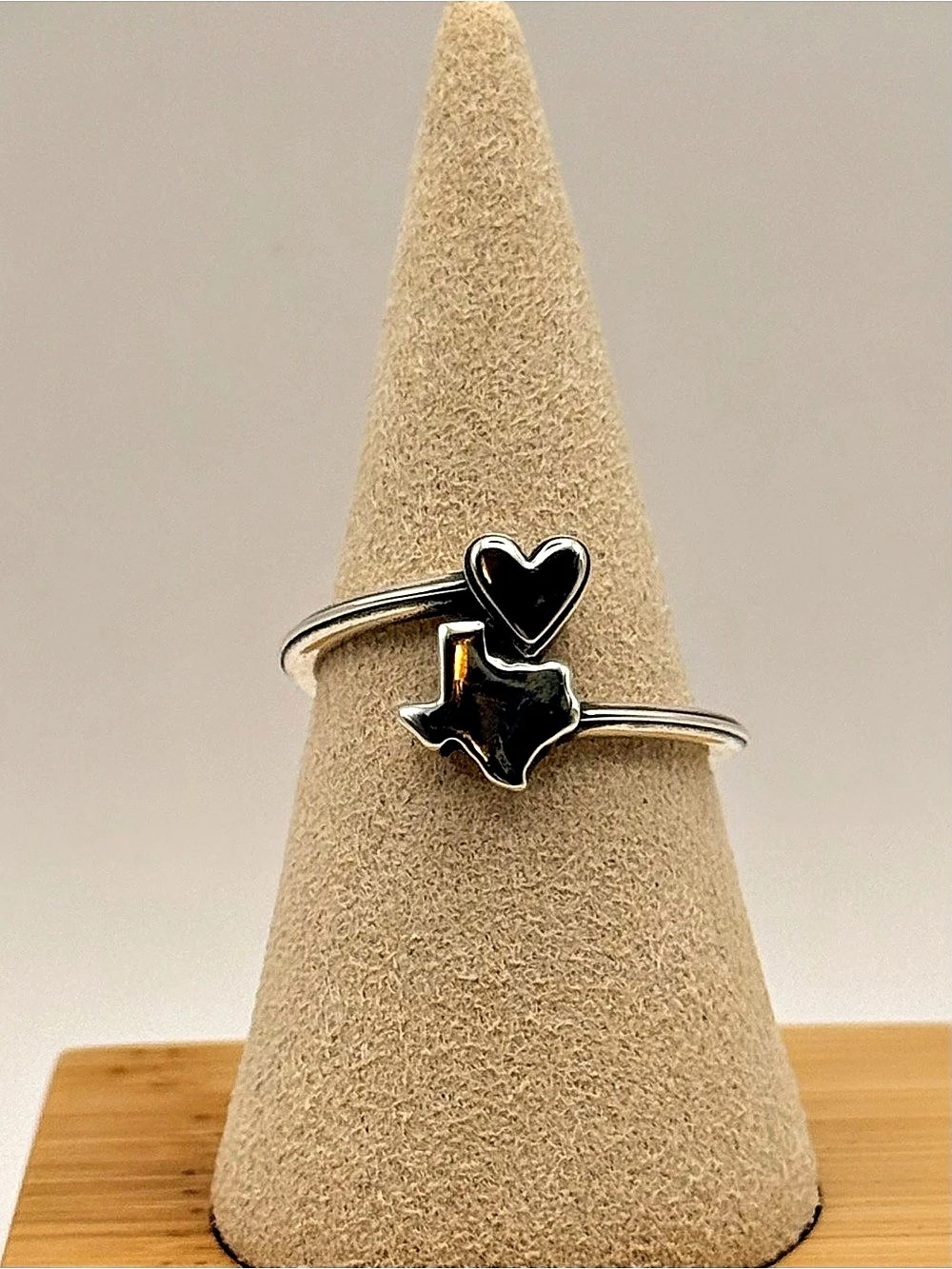 James Avery A Heart as Big as Texas Ring Sterling Silver US 9